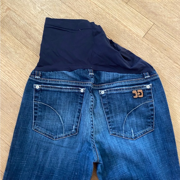 Joe’s maternity flare jeans. Via pea in the pod. Size 26. - Picture 3 of 3